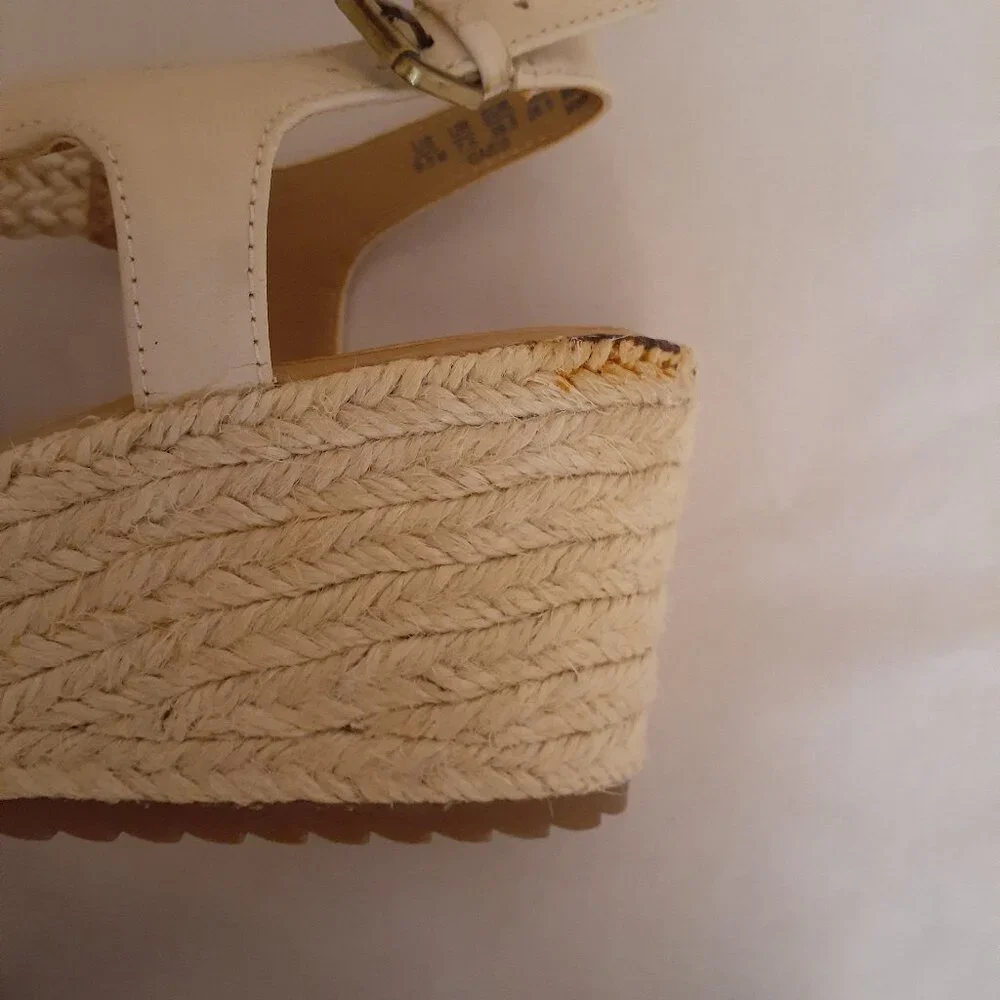 Soul by Naturlizer Macrame Wedge Sandals